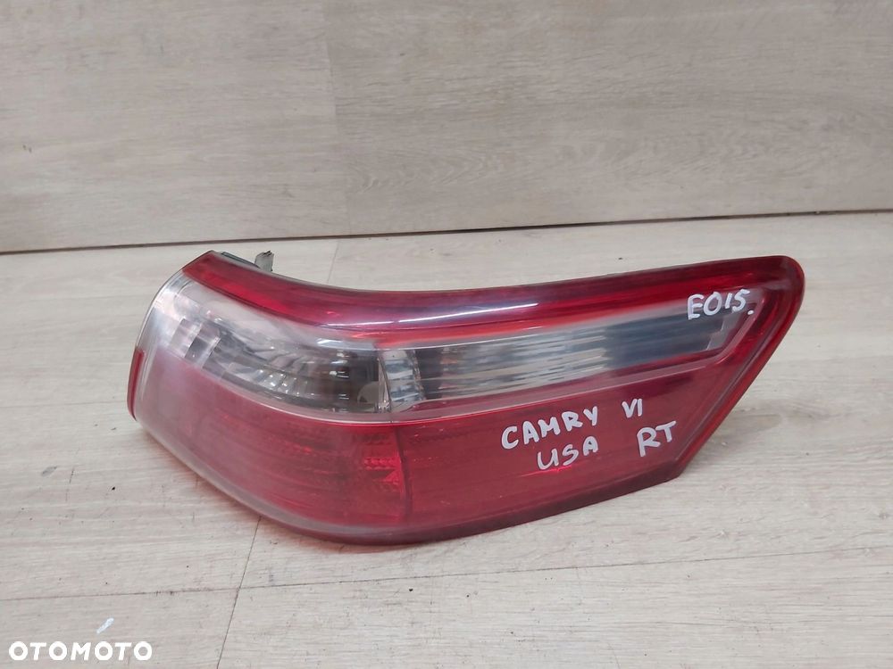 TOYOTA Camry VI XV40 lampa prawy tył USA 06-11r Oryginał - 1