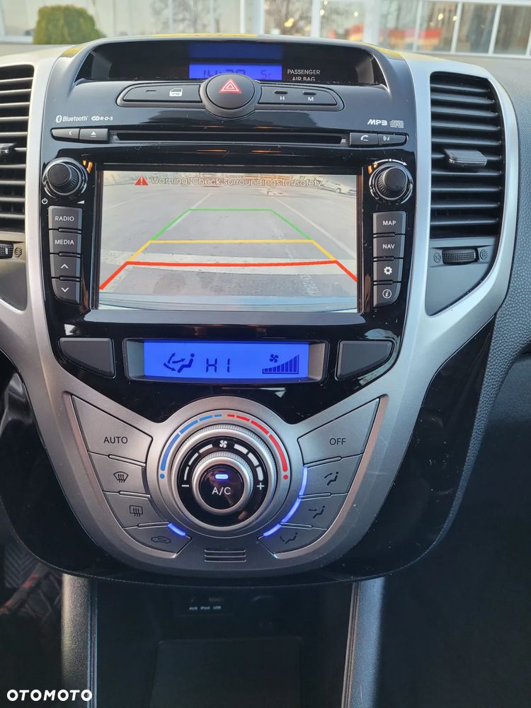 Hyundai ix20 1.4 blue Trend - 10