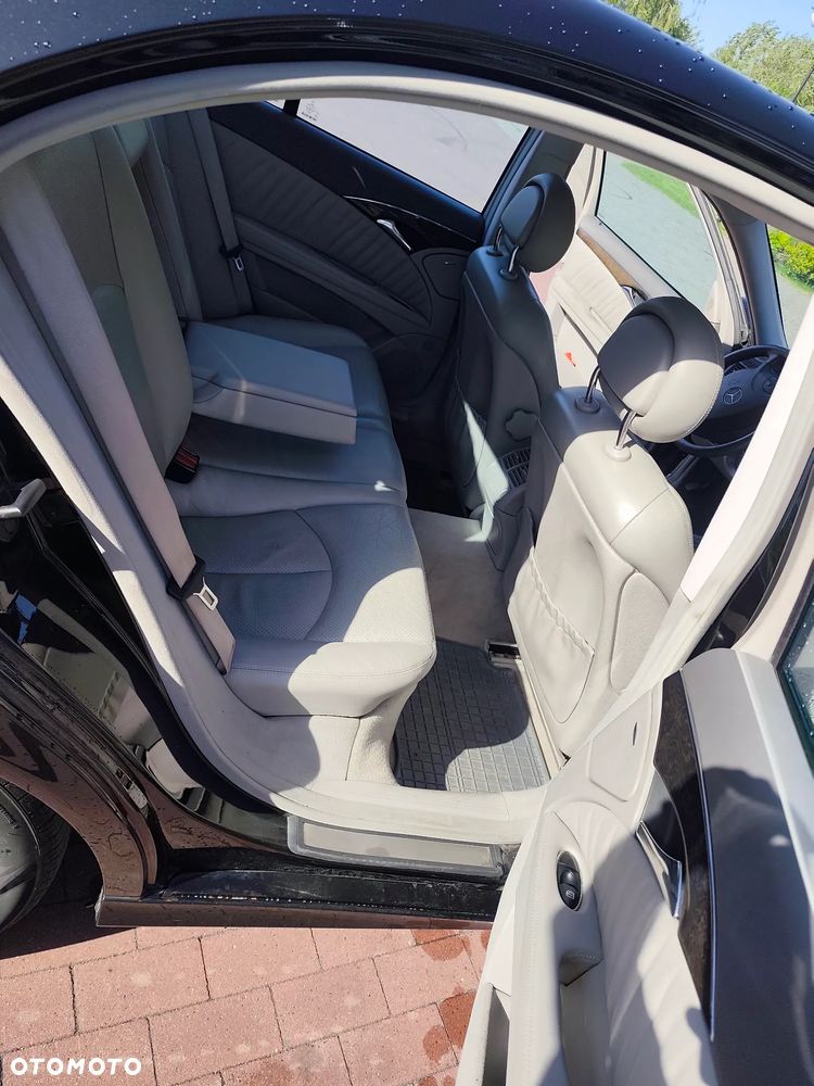 Mercedes-Benz Klasa E 320 T Avantgarde - 10