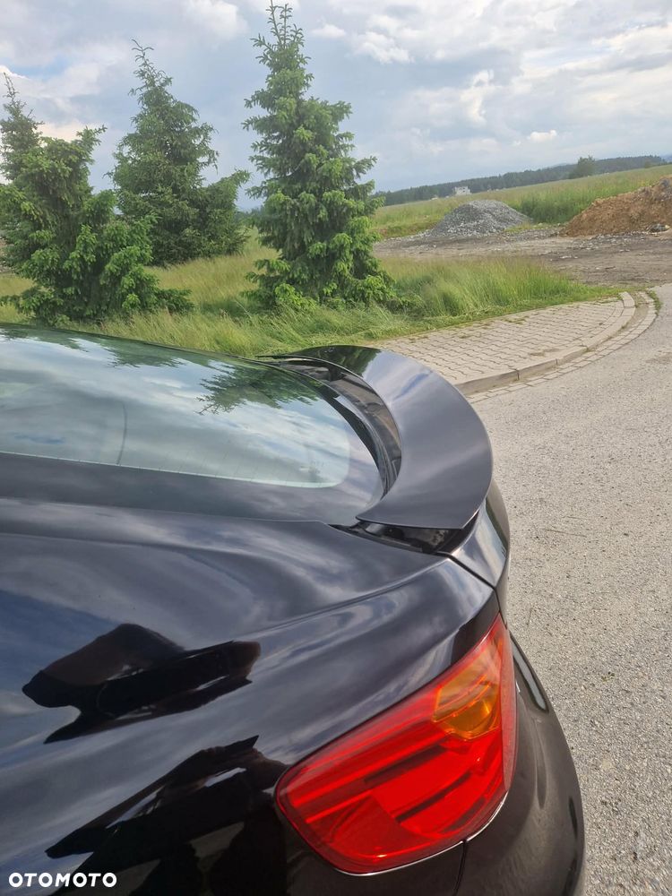 BMW Seria 3 320d xDrive - 7