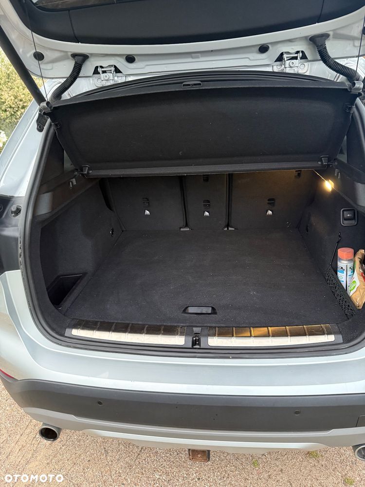 BMW X1 xDrive25i GPF Advantage - 34