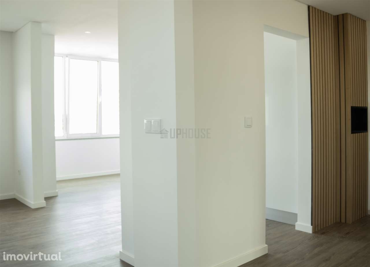 Apartamento T4 Duplex Totalmente Remodelado no Coração de Viseu - Grande imagem: 5/10