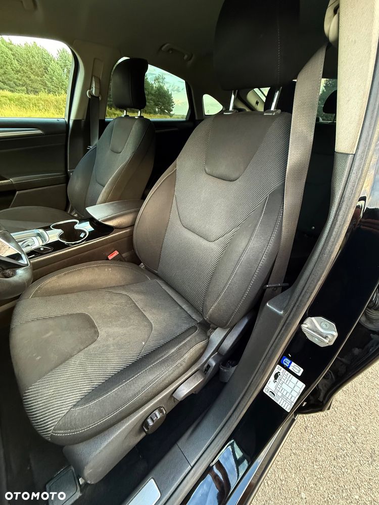Ford Mondeo 2.0 TDCi Titanium PowerShift - 17