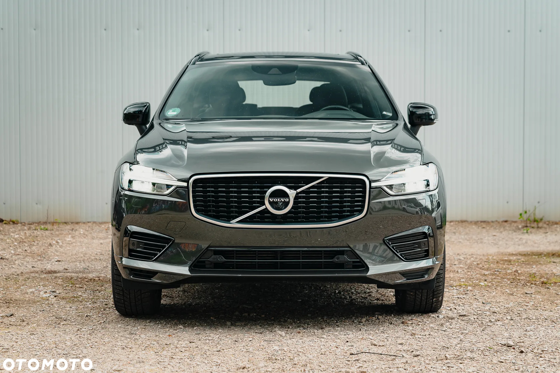 Volvo XC 60 T8 Plug-In Hybrid AWD R-Design - 12