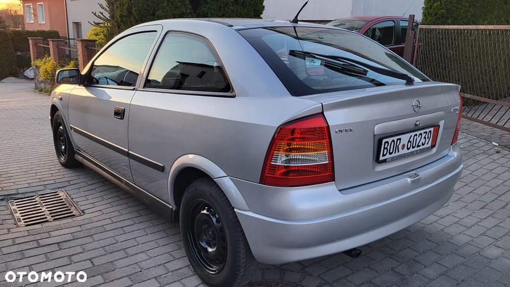 Opel Astra - 15