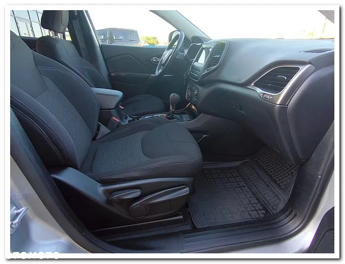Jeep Cherokee 3.2 V6 Active Drive I Overland - 22