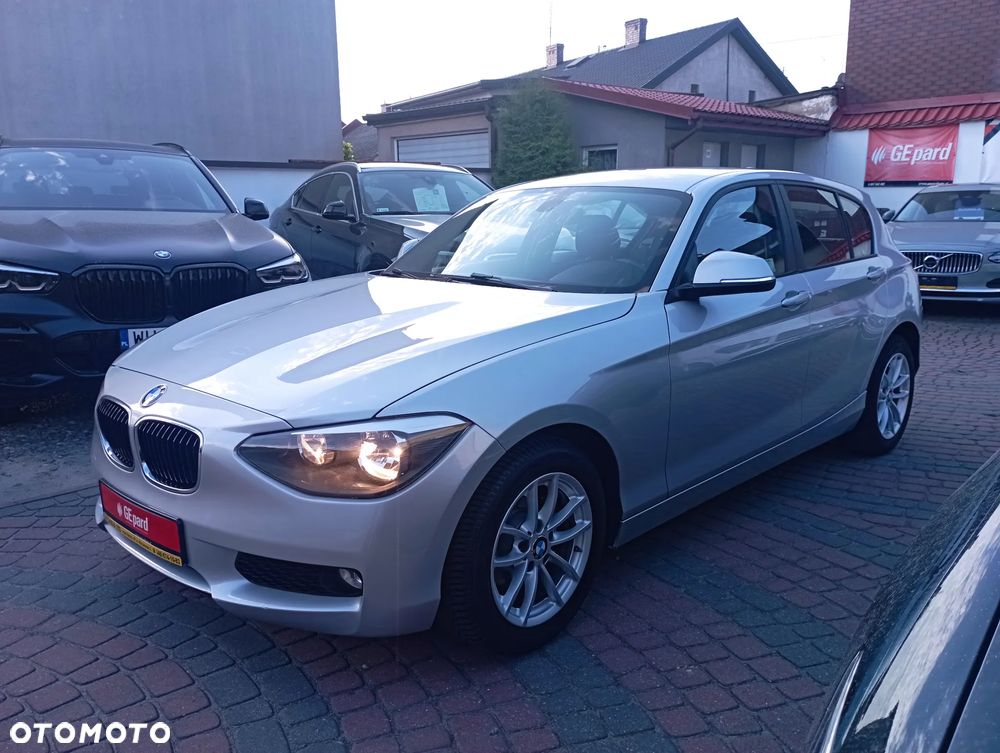 BMW Seria 1 116i - 1