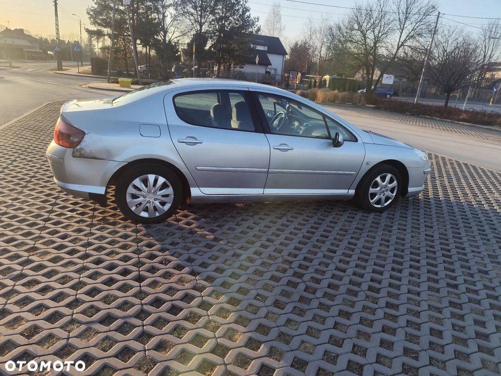Peugeot 407 - 2
