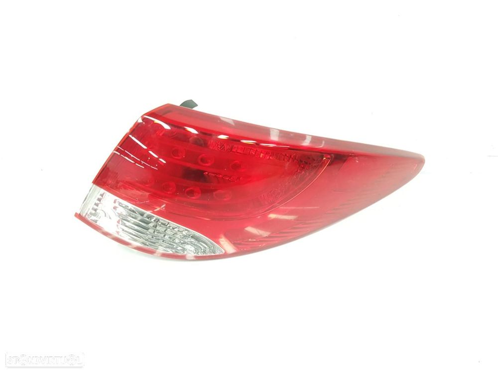 FAROLIM TRASEIRO DIREITO HYUNDAI IX35 ELLM - 1