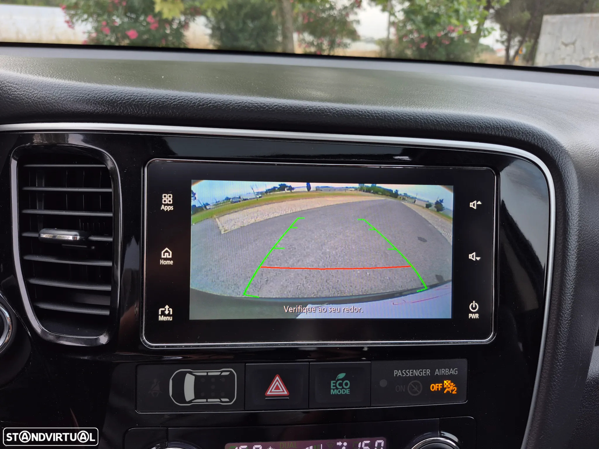 Mitsubishi Outlander 2.2 DI-D Instyle Navi - 20