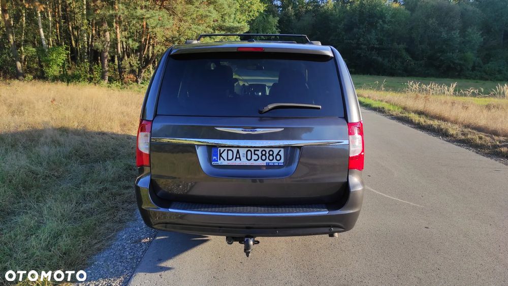 Chrysler Town & Country 3.6 Touring - 5