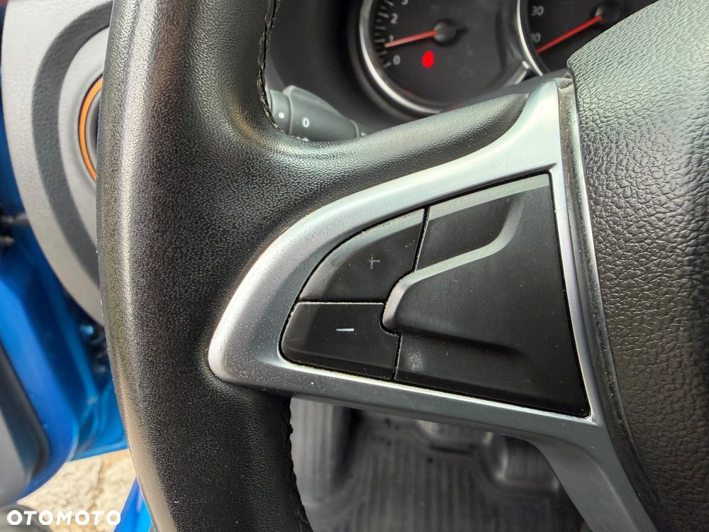 Dacia Dokker TCe 115 Stepway Celebration - 12