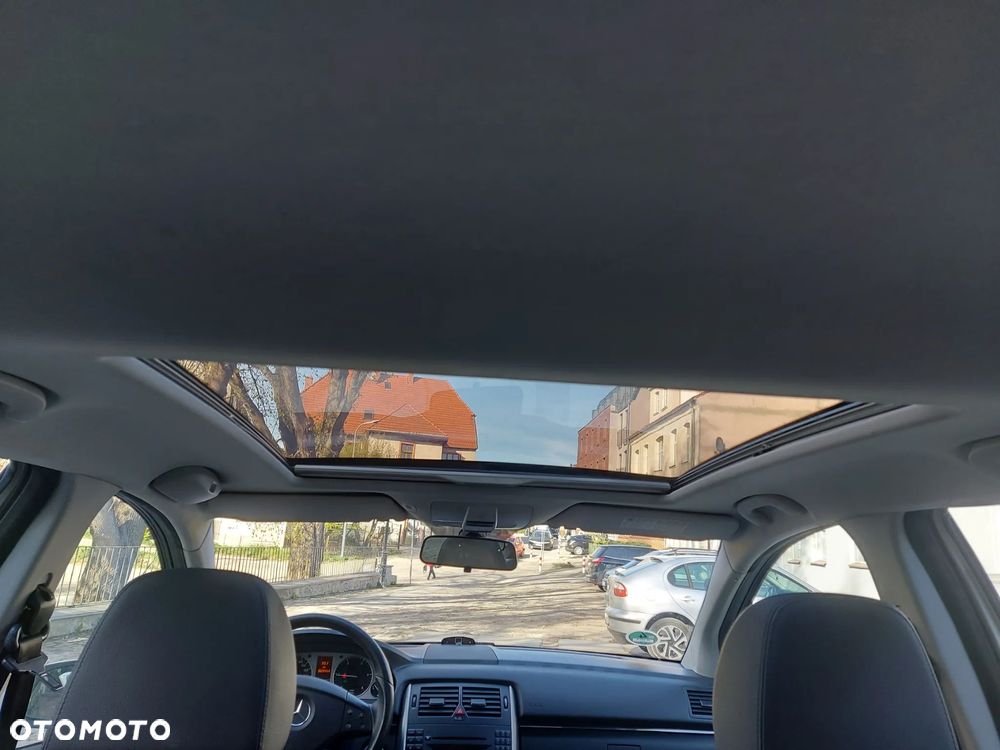 Mercedes-Benz Klasa B 200 CDI DPF SPORT EDITION - 21