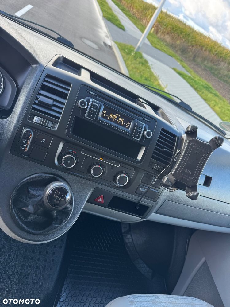 Volkswagen Transporter - 21