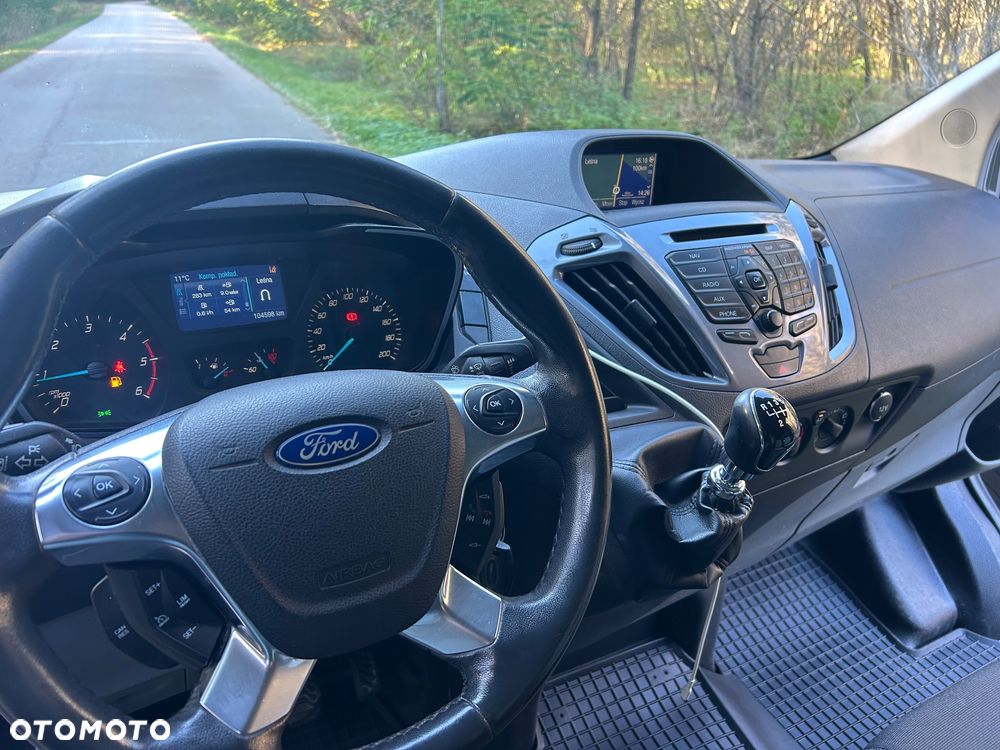 Ford Transit - 12