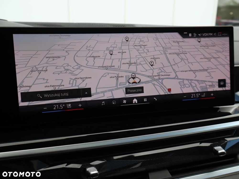 BMW X7 - 25