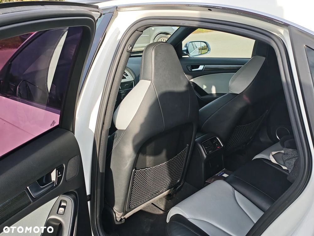 Audi S4 Limousine - 11