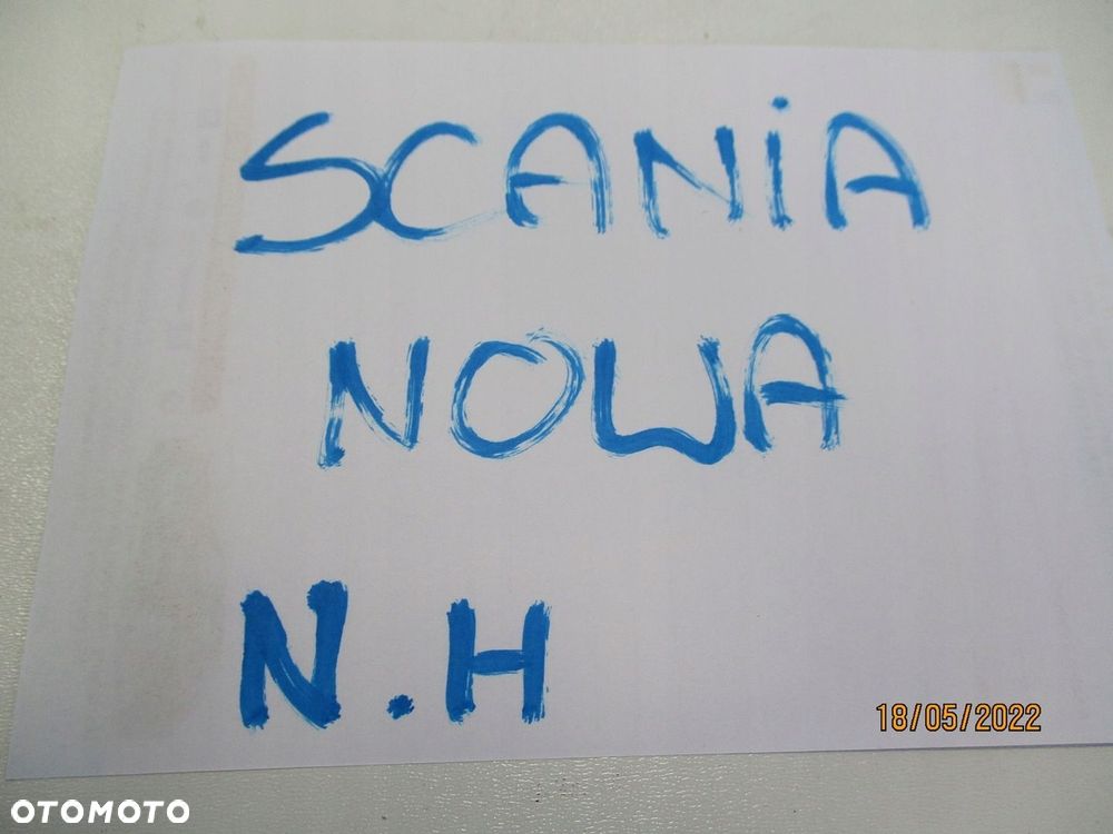 LAMPA PRAWA SCANIA 2416149 NOWA - 11