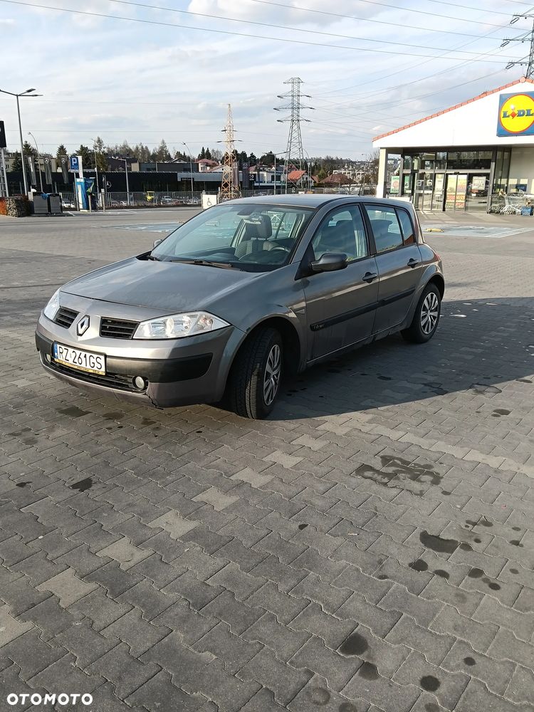 Renault Megane 1.6 Confort Expression - 11