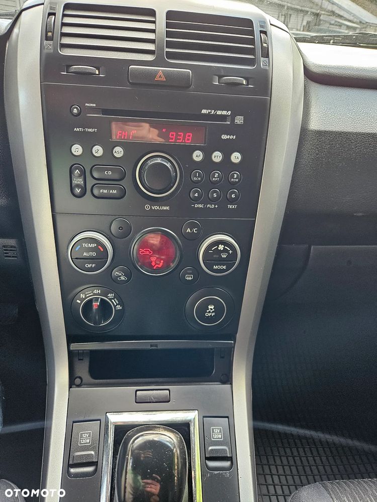 Suzuki Grand Vitara 1.9 DDiS - 10