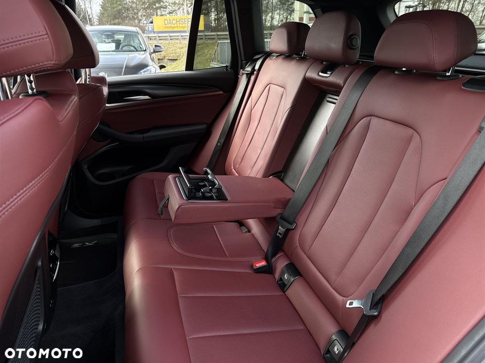 BMW X3 - 24