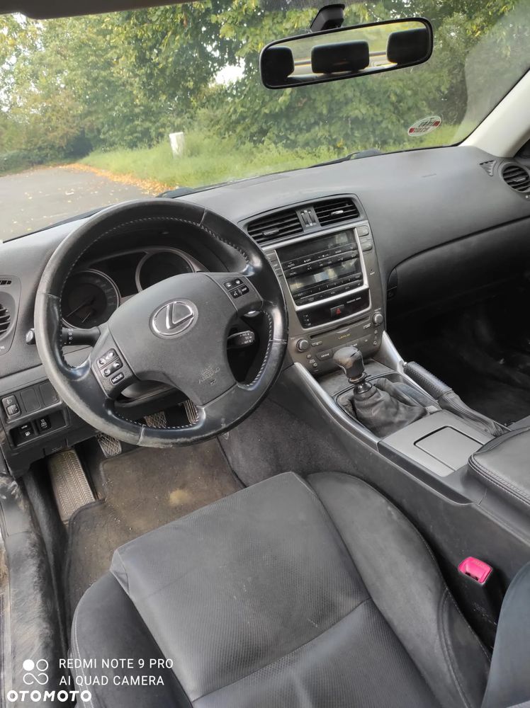 Lexus IS 220 D Elegance - 4