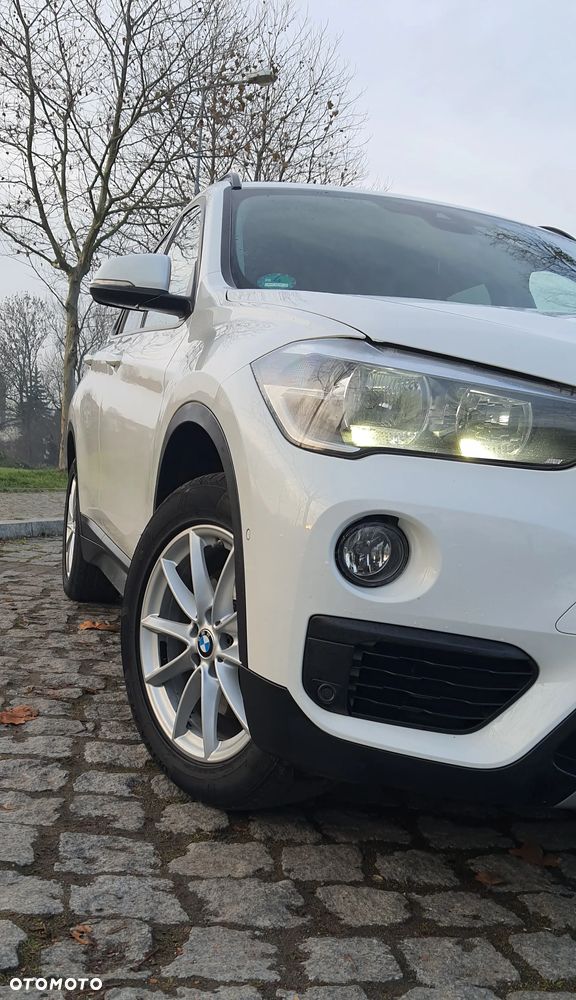 BMW X1 xDrive18d - 5
