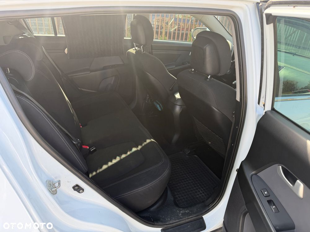 Kia Sportage 1.7 CRDI L 2WD - 12