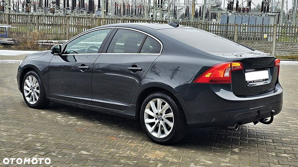 Volvo S60 - 17