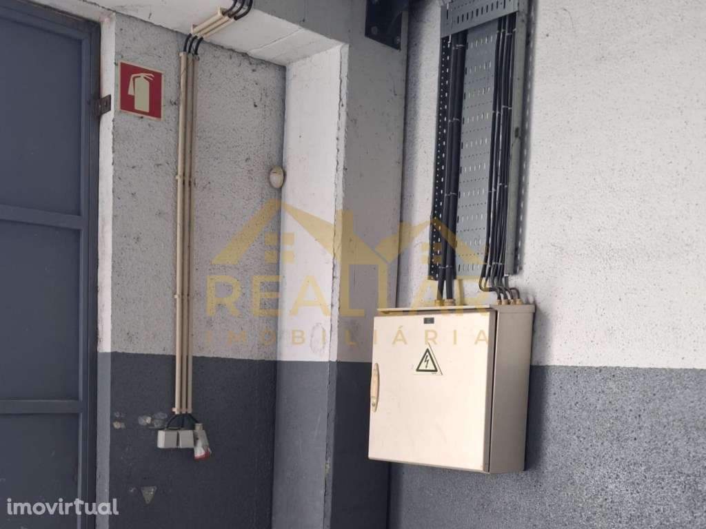 Armazém industrial em Touguinhó - Vila Do conde - Grande imagem: 5/28