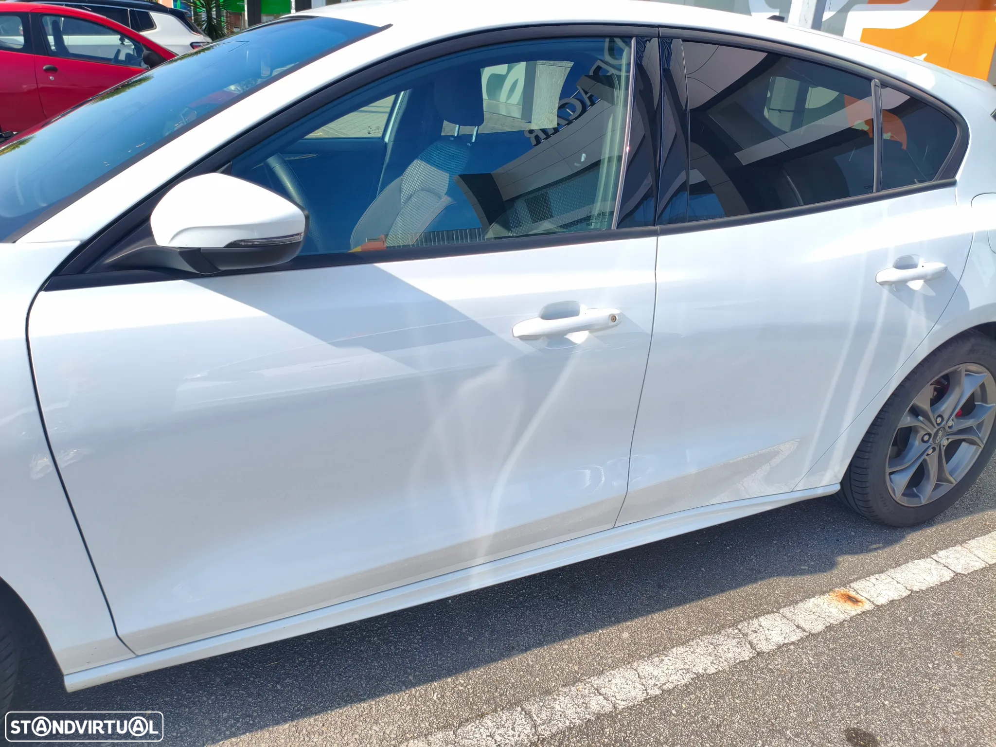 Ford Focus 1.0 EcoBoost MHEV ST-Line - 4