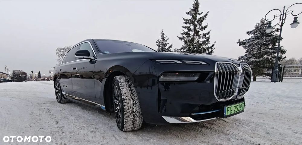 BMW i7 xDrive60 - 1