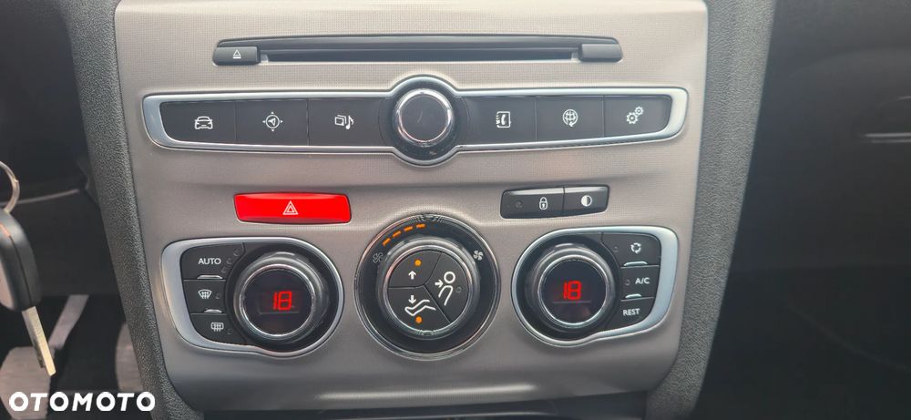 Citroën C4 1.6 BlueHDi Feel Edition - 24