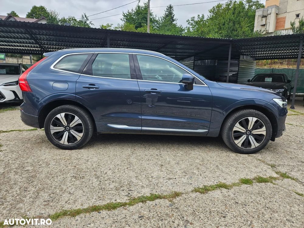 Volvo XC 60 T6 AWD Recharge Plus Bright - 11