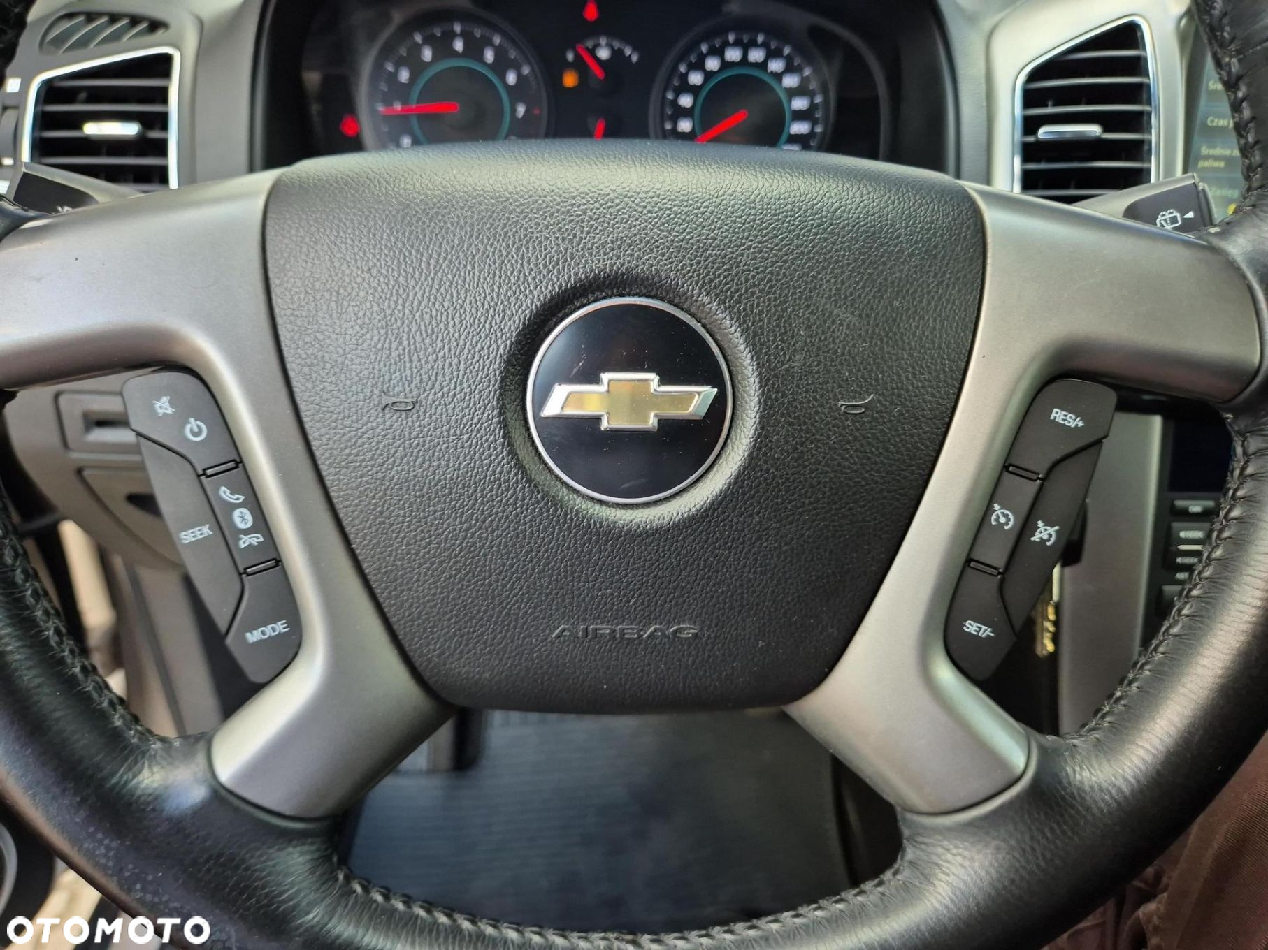 Chevrolet Captiva 2.4 LT+ - 23