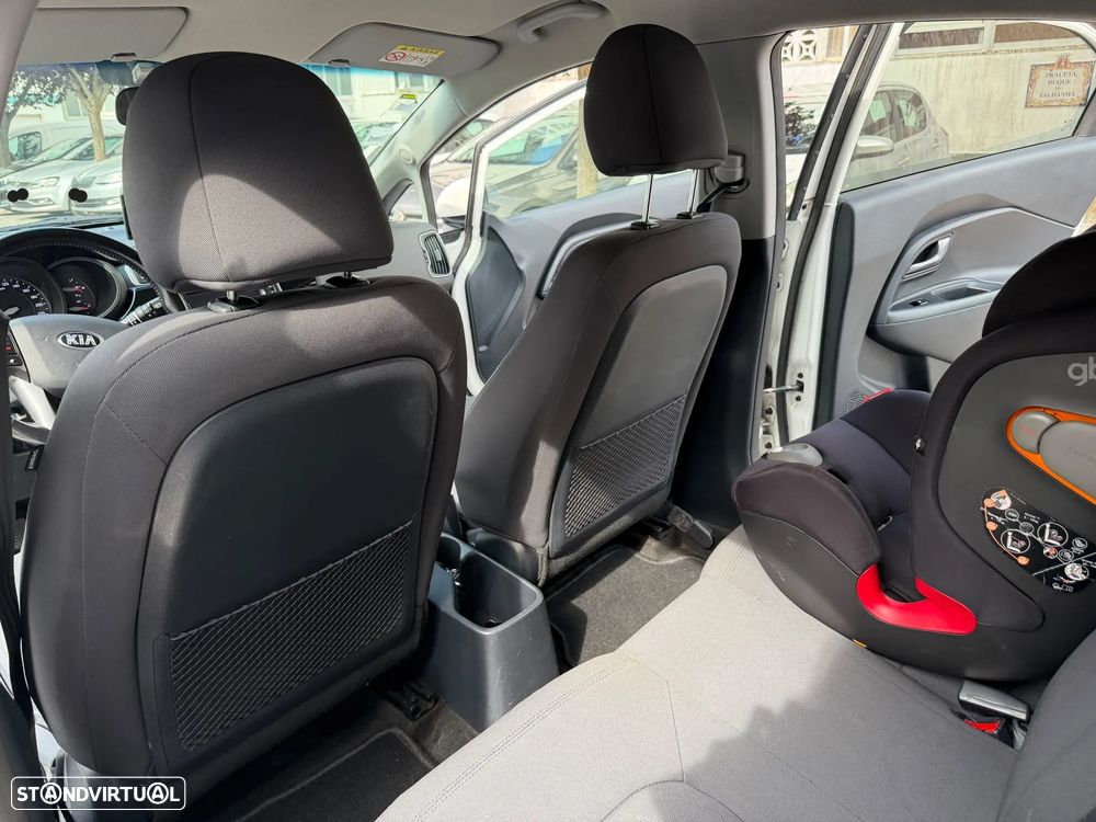 Kia Rio 1.2 CVVT TX - 9