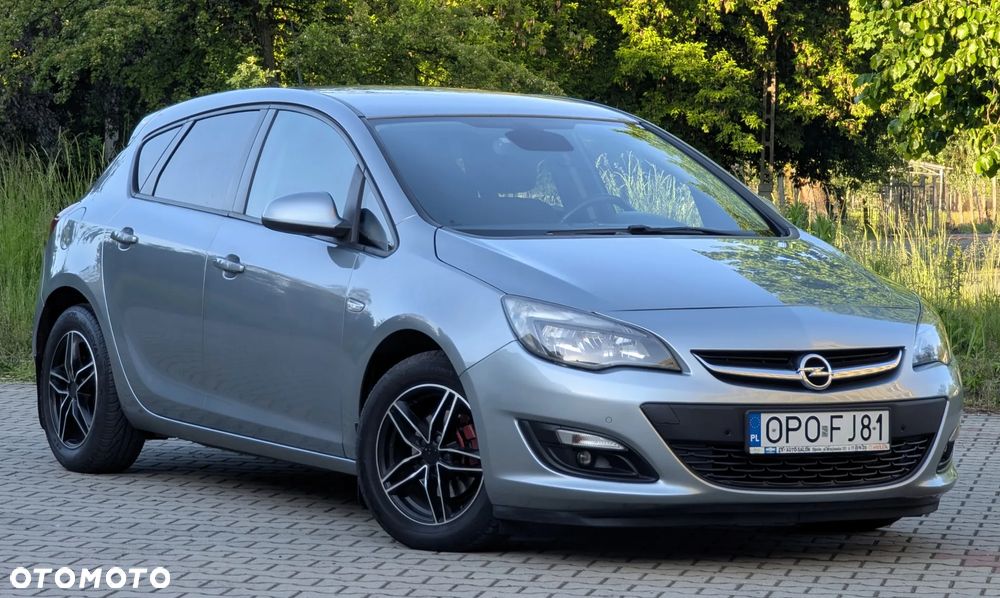 Opel Astra 1.4 T Enjoy - 13