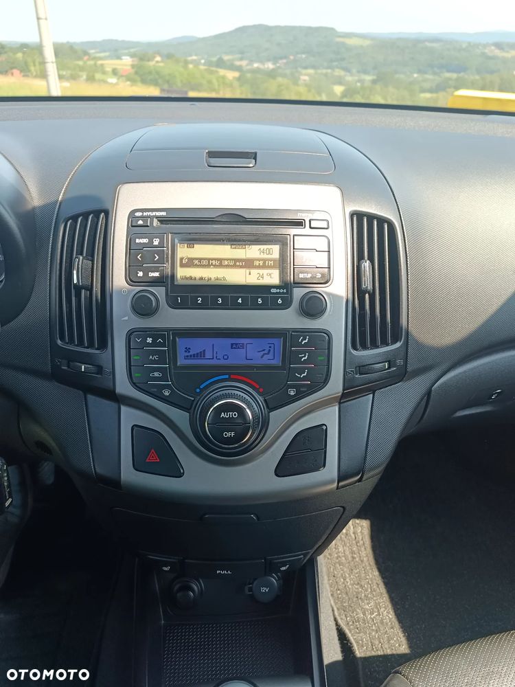 Hyundai i30 2.0 Premium - 34