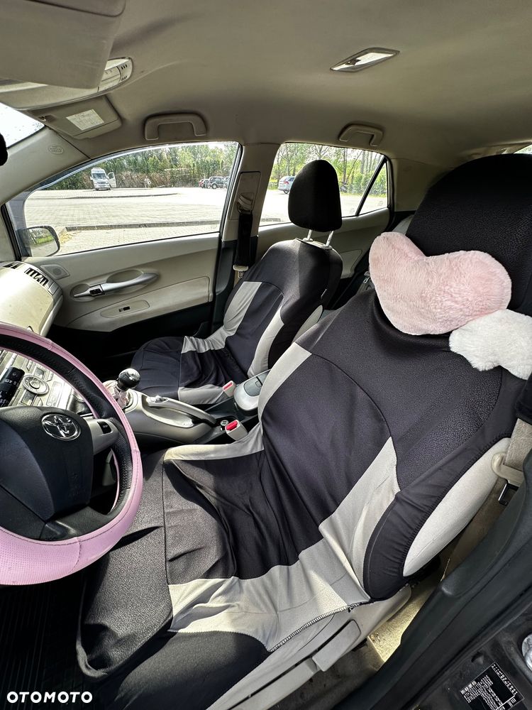 Toyota Auris 2.0 D-4D Sol - 34