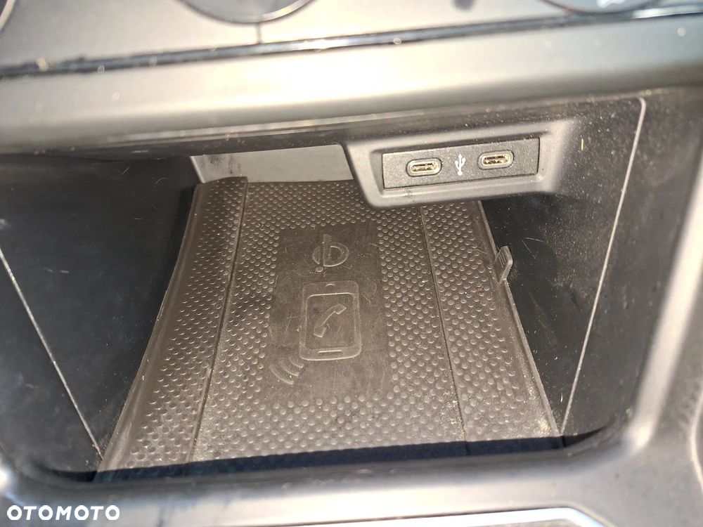 Volkswagen Polo 1.0 TSI OPF UNITED - 21