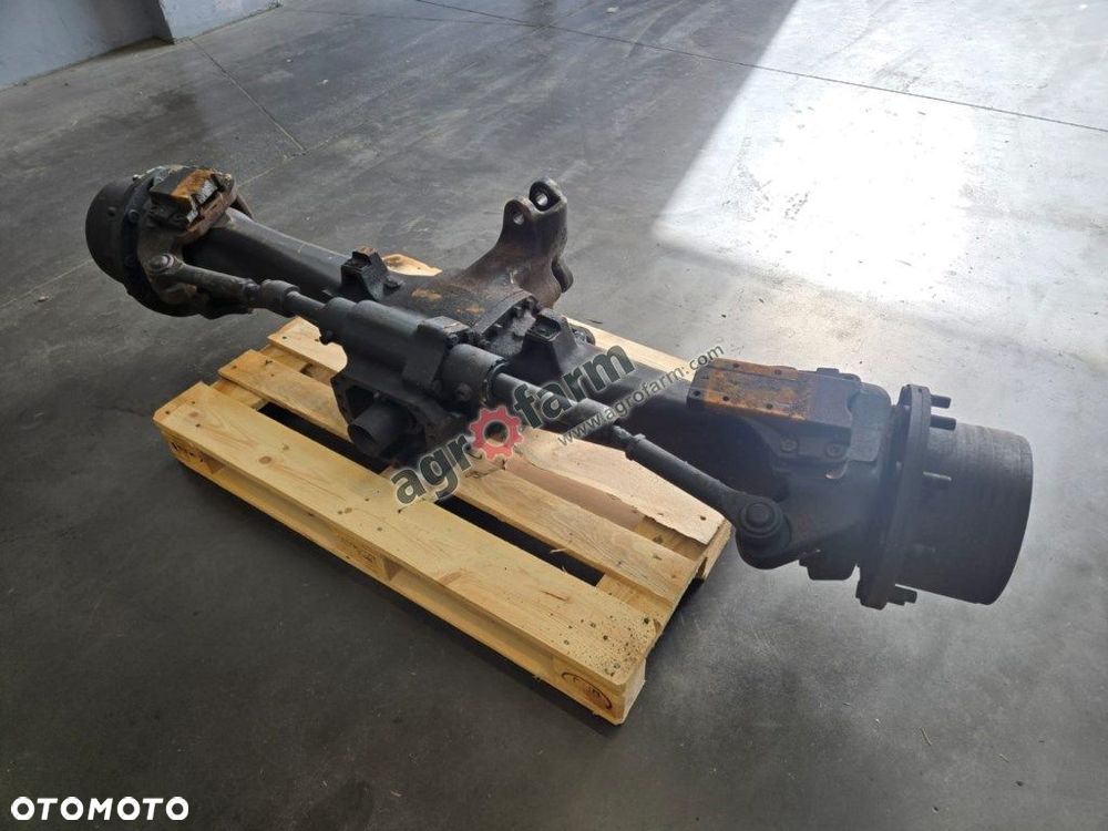 Przedni most John Deere 6930, Dana 750 - 3