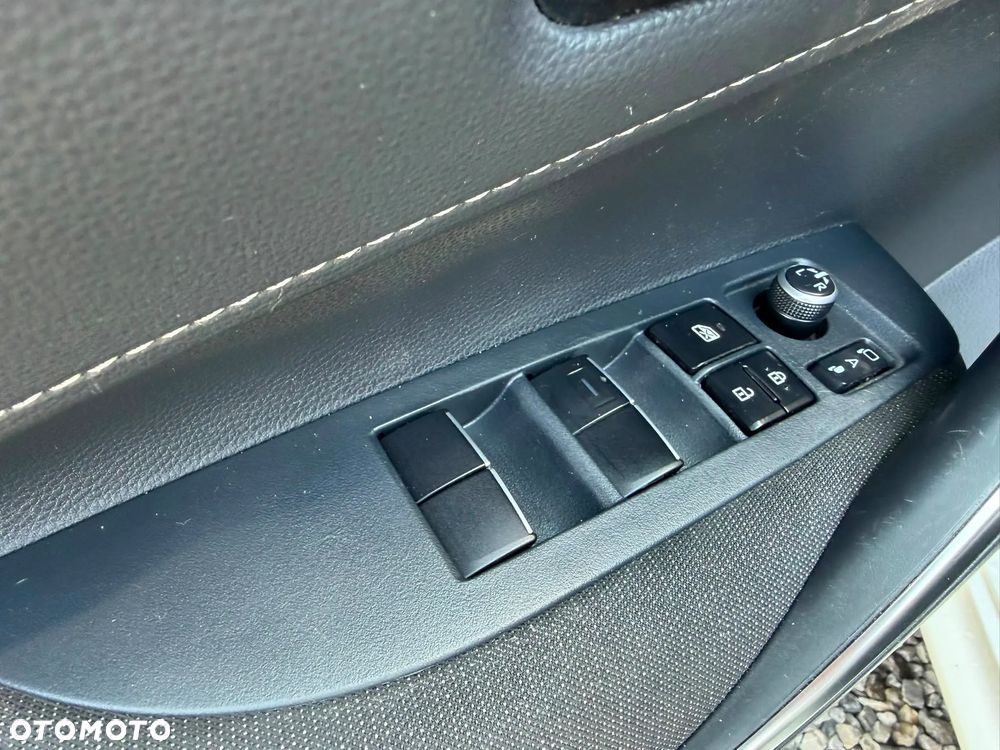 Toyota Corolla 1.8 Comfort - 13