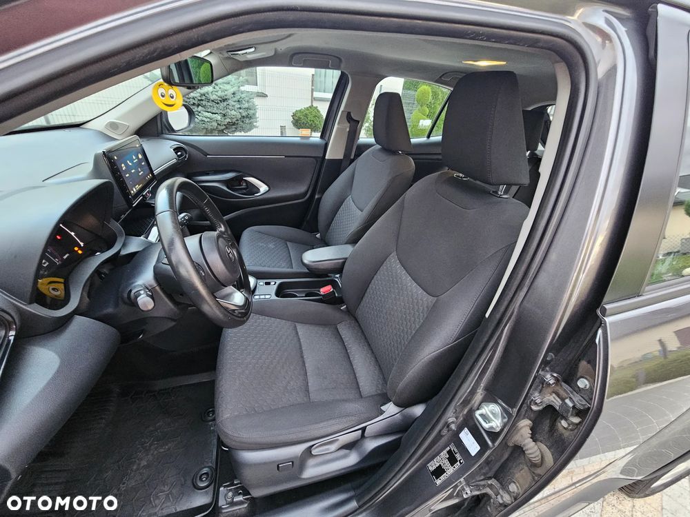 Toyota Yaris Cross Hybrid 1.5 Comfort - 16