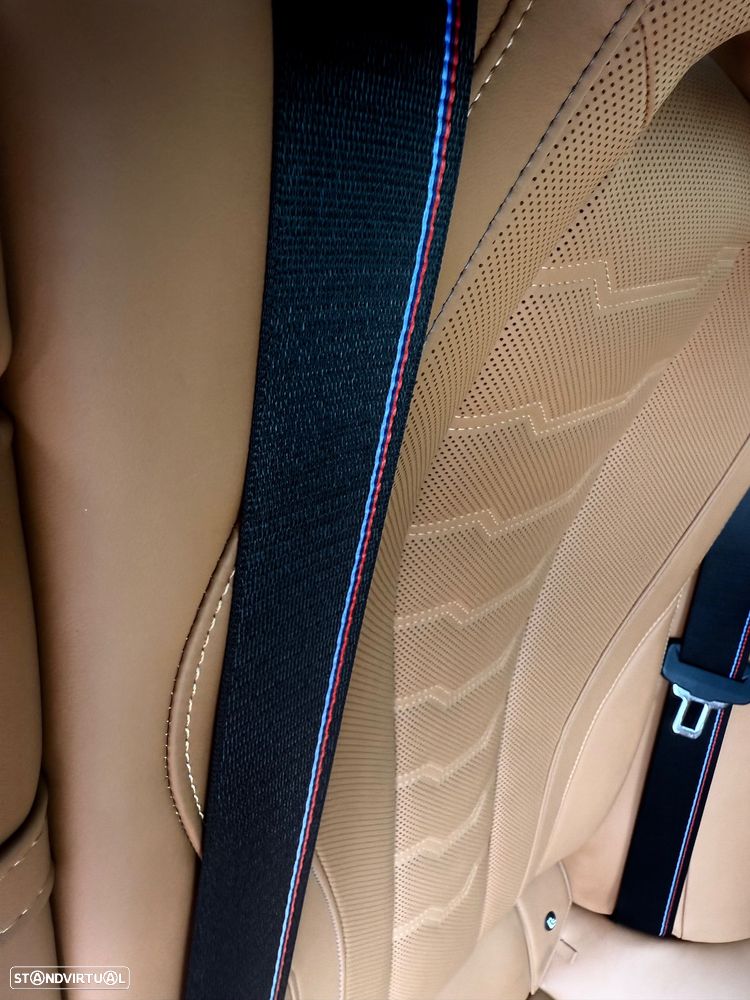 BMW 840 Gran Coupé d xDrive Pack M - 39