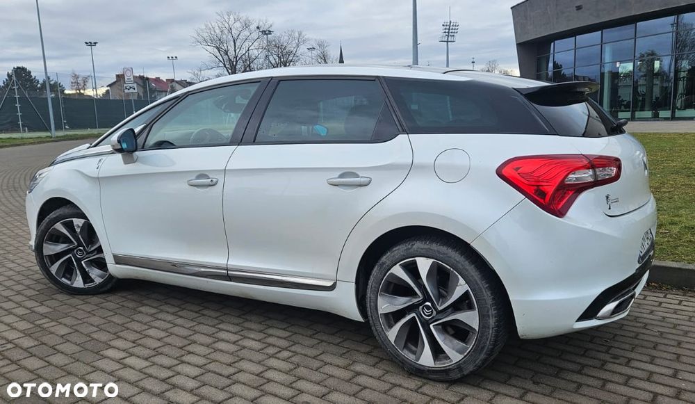 Citroën DS5 2.0 BlueHDi SportChic - 4