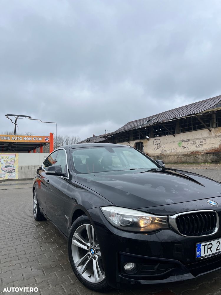 BMW Seria 3 318d Sport Line - 3