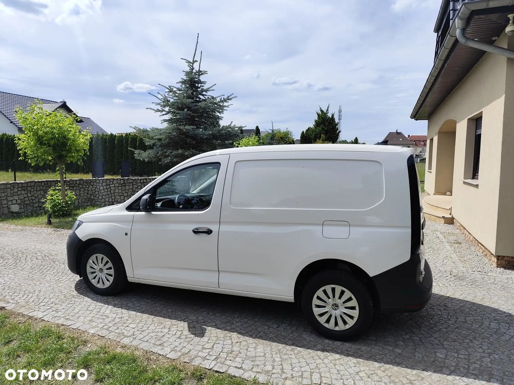 Volkswagen Caddy - 10