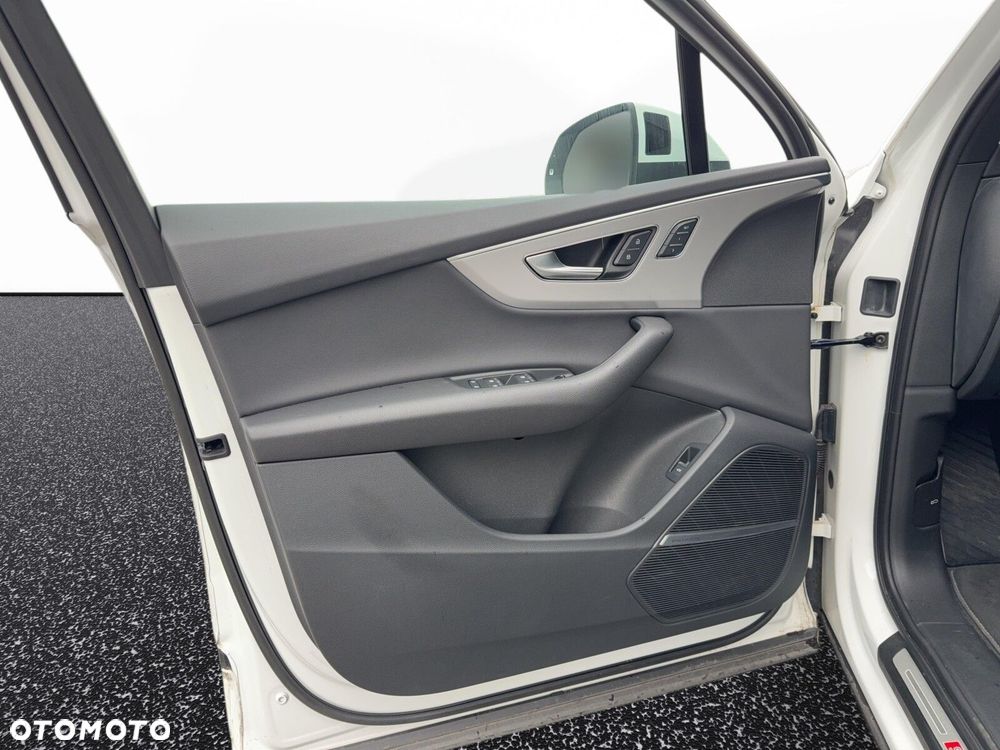 Audi Q7 45 TDI mHEV Quattro S Line Tiptr - 14