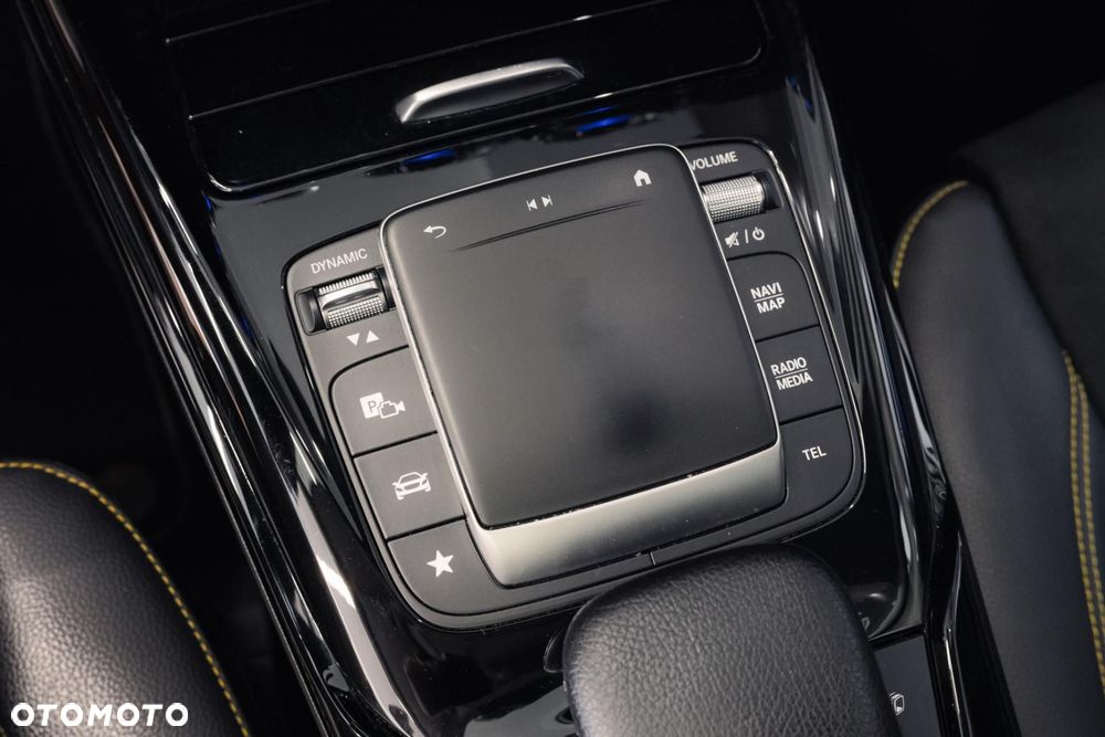 Mercedes-Benz CLA AMG 45 S 4-Matic+ 8G-DCT - 26