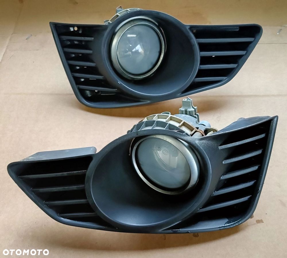 Tigra B halogen ramka Opel - 1